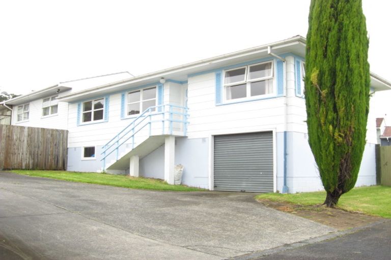 Photo of property in 2/18 Steen Place, Mangere Bridge, Auckland, 2022