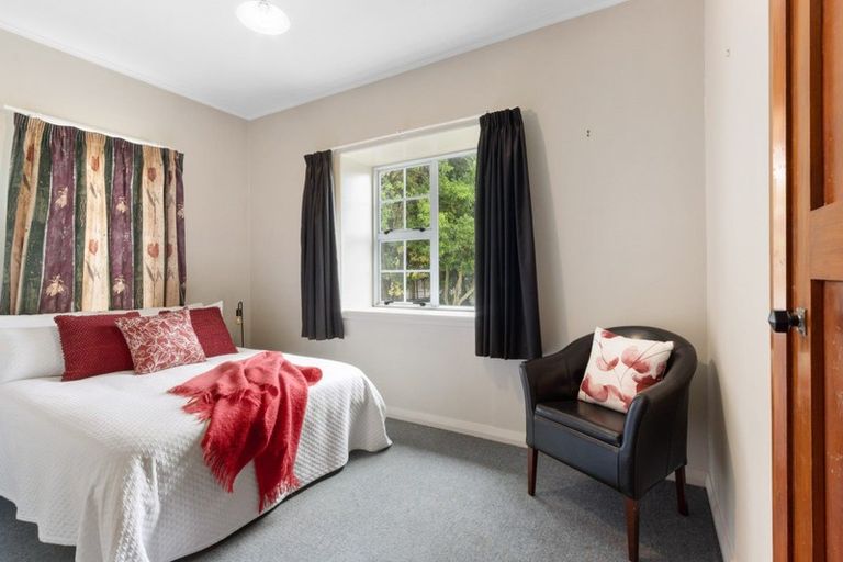 Photo of property in 84 Latham Street, Marewa, Napier, 4110