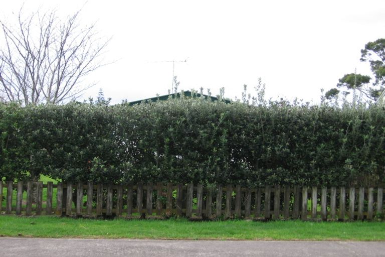 Photo of property in 42 Dawn Avenue, Hahei, Whitianga, 3591