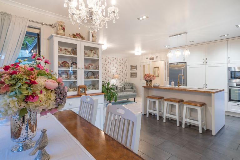 Photo of property in 44 Estuary View Road, Welcome Bay, Tauranga, 3112