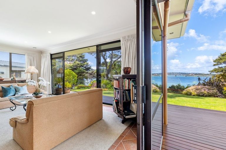 Photo of property in 101 Ferry Parade, Herald Island, Auckland, 0618