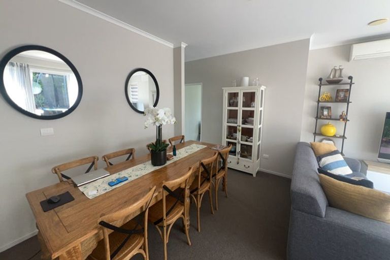 Photo of property in 15 Boardwalk Rise, Long Bay, Auckland, 0630