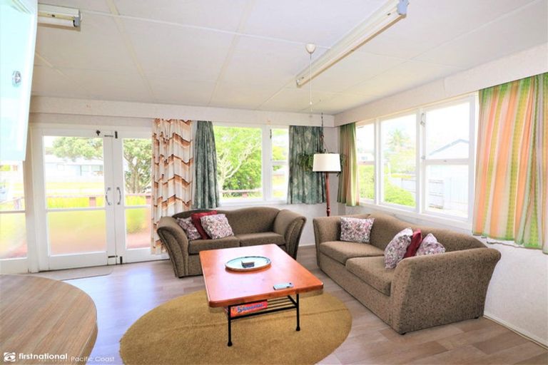Photo of property in 224 Tui Road, Whangamata, 3620