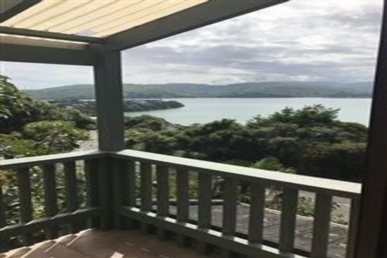 Photo of property in 141 Kahu Road, Paremata, Porirua, 5024