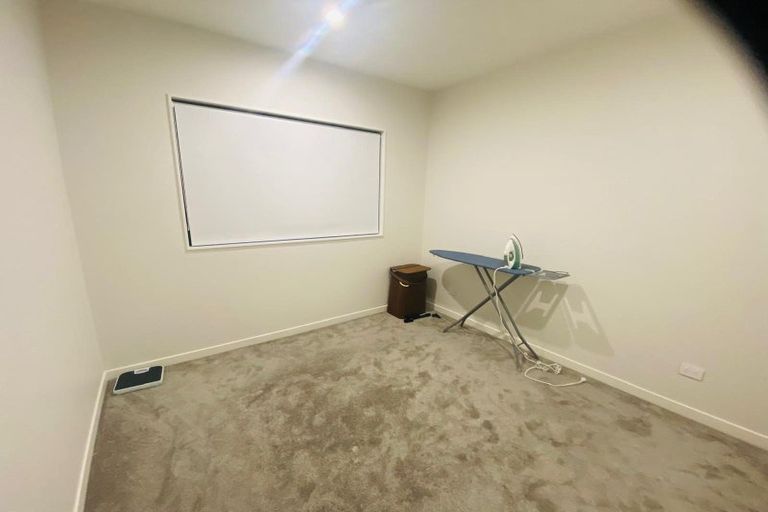 Photo of property in 41 Farranfore Road, Opaheke, Papakura, 2113