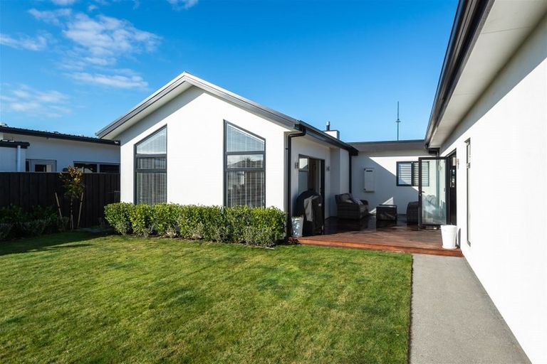 Photo of property in 57 Te Kohanga Drive, Pegasus, 7612