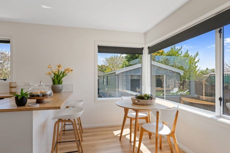 Photo of property in 19 Eglinton Street, Avondale, Christchurch, 8061
