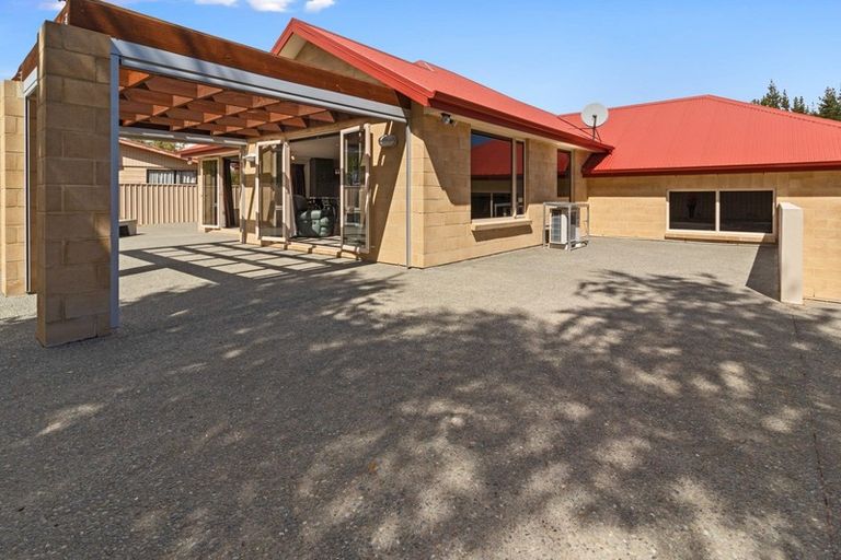 Photo of property in 53 Murray Place, Lake Tekapo, 7999