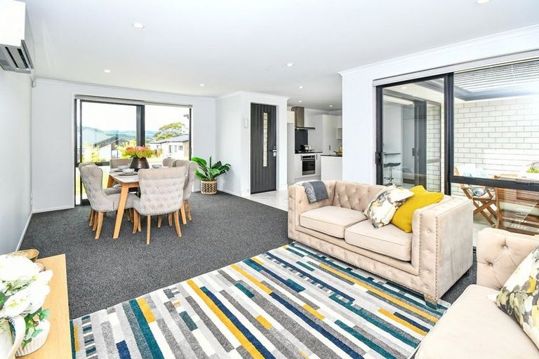 Photo of property in 25 Lippiatt Crescent, Pokeno, 2402