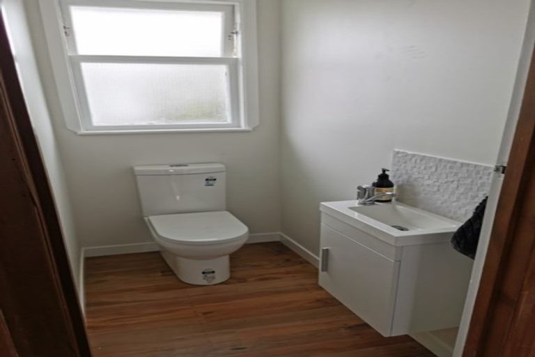 Photo of property in 58 Heath Street, St Andrews, Hamilton, 3200