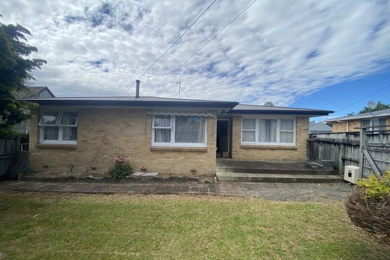 Photo of property in 12 Mccracken Avenue, Hillcrest, Hamilton, 3216
