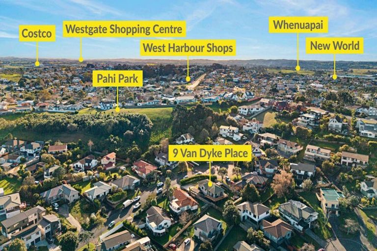 Photo of property in 9 Van Dyke Place, West Harbour, Auckland, 0618