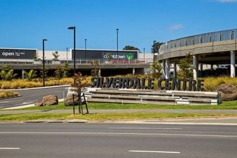 Photo of property in 1 Andrew Jack Road, Silverdale, 0932