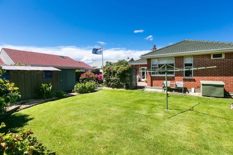 Photo of property in 62 Royal Crescent, Saint Kilda, Dunedin, 9012
