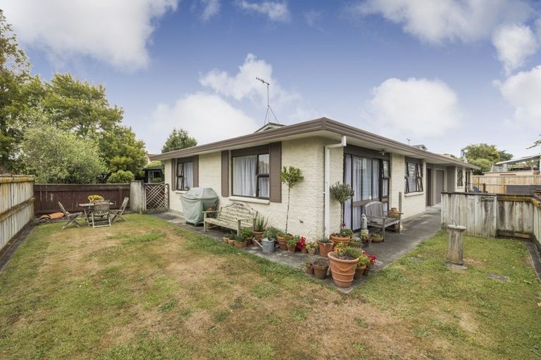 Photo of property in 25 Redwood Grove, Hokowhitu, Palmerston North, 4410