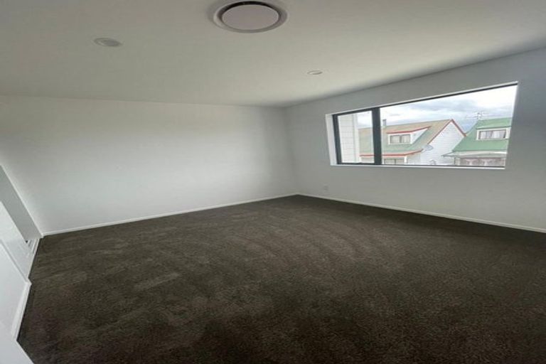 Photo of property in 5/29 Buckingham Crescent, Manukau, Auckland, 2025