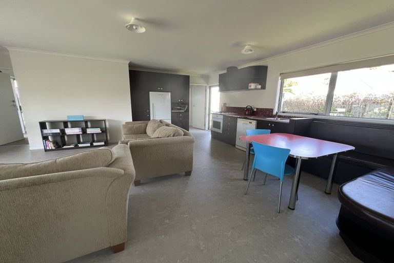 Photo of property in 31a Roretana Drive, Athenree, Waihi Beach, 3177