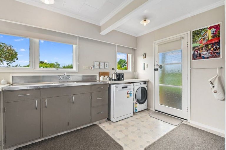 Photo of property in 40 Pegasus Drive, Sunnybrook, Rotorua, 3015