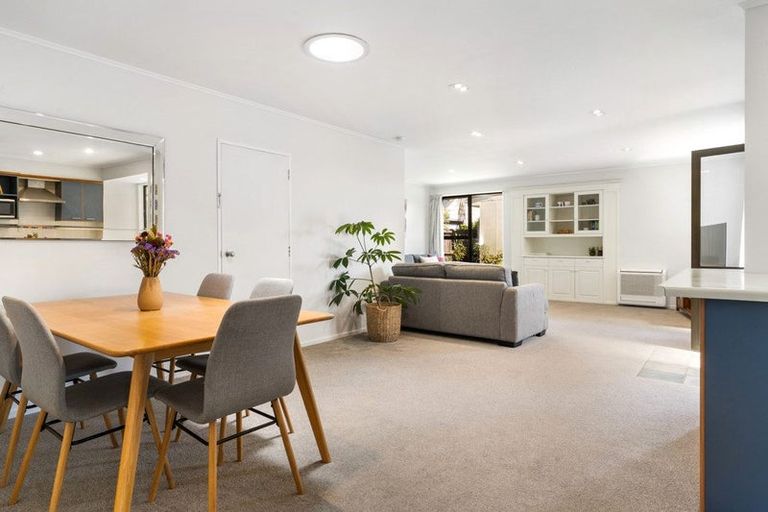 Photo of property in 8 Sabys Road, Halswell, Christchurch, 8025