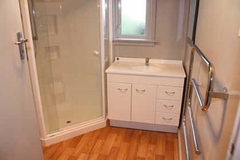 Photo of property in 464 Linwood Avenue, Woolston, Christchurch, 8062