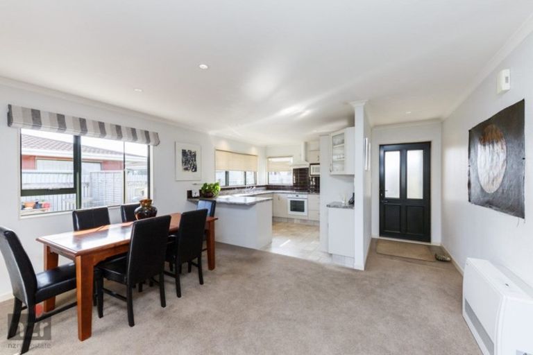 Photo of property in 88a Warwick Street, Feilding, 4702