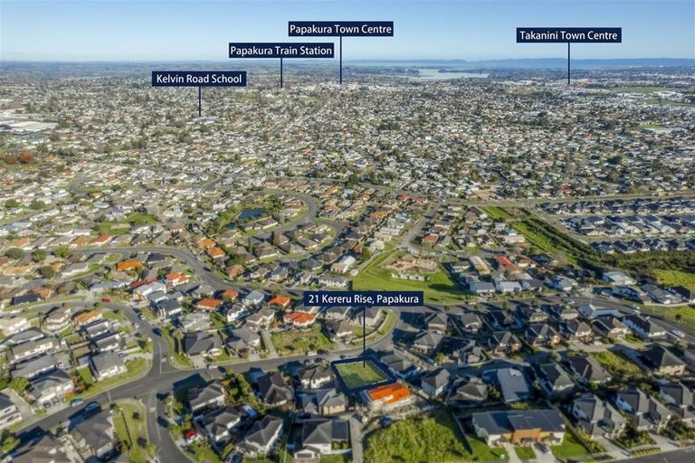 Photo of property in 21 Kereru Rise, Papakura, 2110