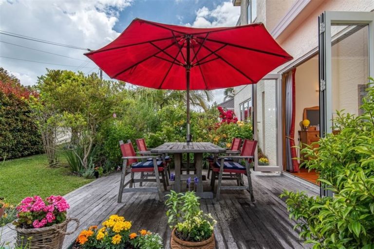 Photo of property in 22 David Street, Bayswater, Auckland, 0622