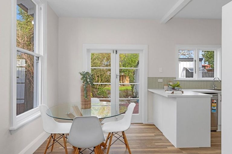 Photo of property in 12 Buccleugh Street, Phillipstown, Christchurch, 8011