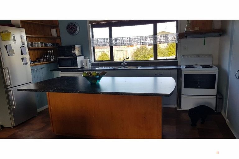 Photo of property in 14 George Street, Waimate, 7924