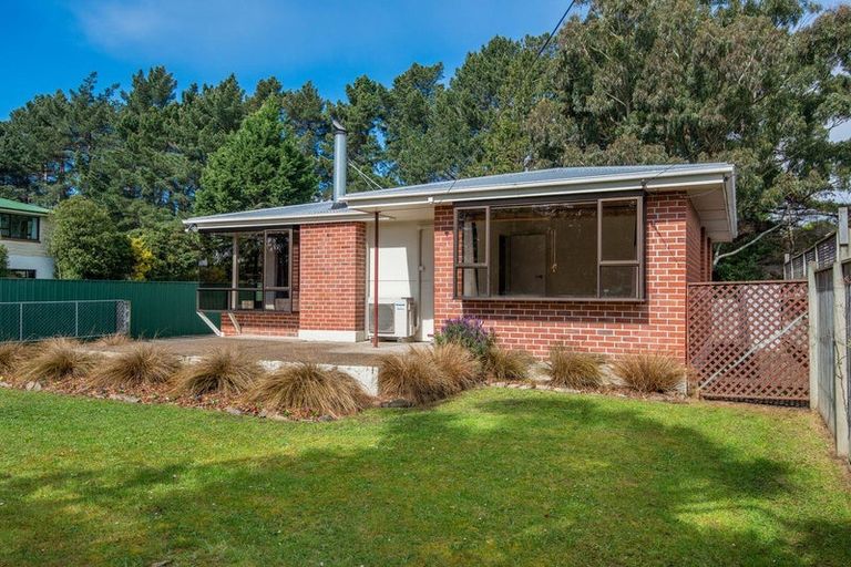 Photo of property in 37 Viscount Road, Waldronville, Dunedin, 9018