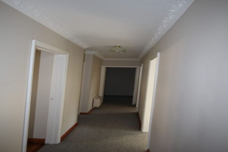 Photo of property in 3 Kent Crescent, Awapuni, Palmerston North, 4412