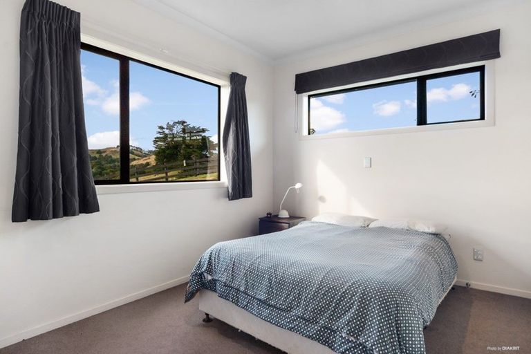 Photo of property in 87 Ruebe Road, Buckland, Pukekohe, 2677