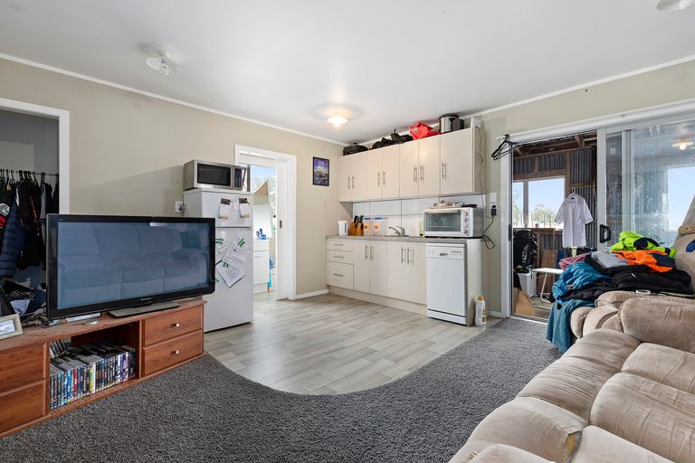 Photo of property in 37 Fox Road, Ngaruawahia, Taupiri, 3791