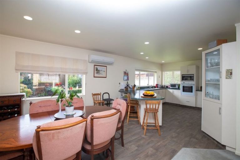 Photo of property in 21 Moreland Avenue, Pukete, Hamilton, 3200