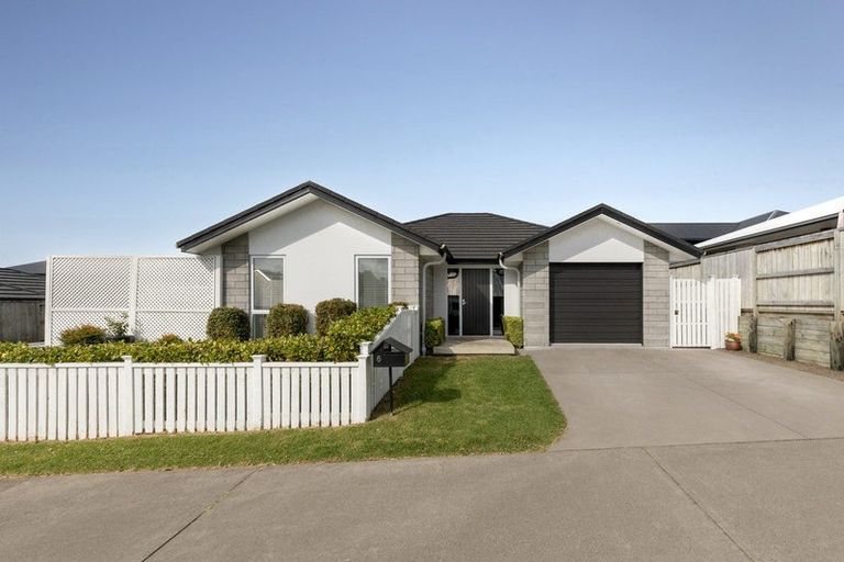 Photo of property in 6 Melonette Way, Ohauiti, Tauranga, 3112