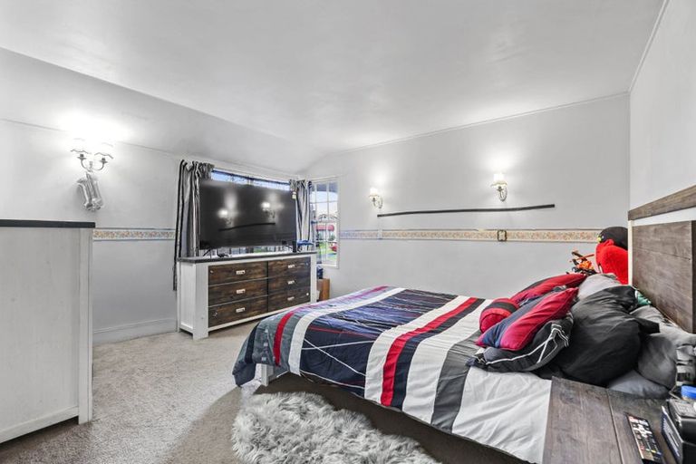 Photo of property in 13 Skilling Place, Farm Cove, Auckland, 2012