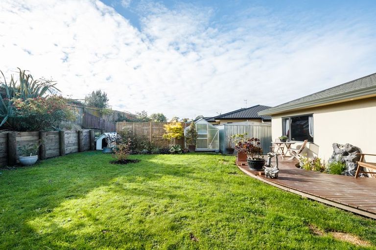 Photo of property in 11 Aspen Way, Kelvin Grove, Palmerston North, 4414