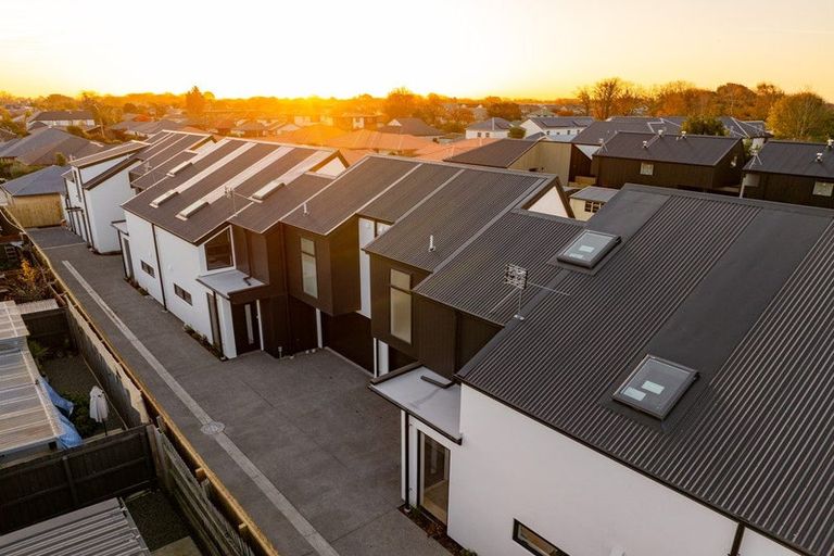 Photo of property in 3/25 Allard Street, Edgeware, Christchurch, 8013