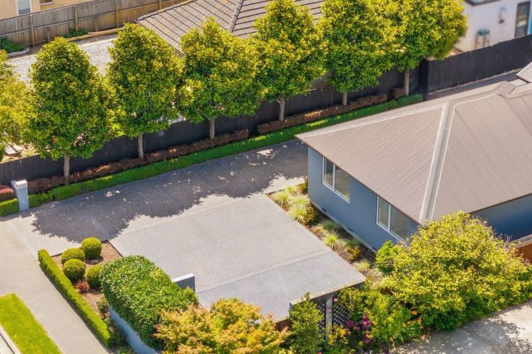 Photo of property in 154 Harewood Road, Papanui, Christchurch, 8053