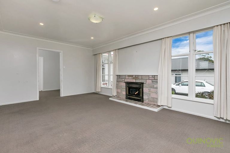 Photo of property in 469 Swanson Road, Ranui, Auckland, 0612