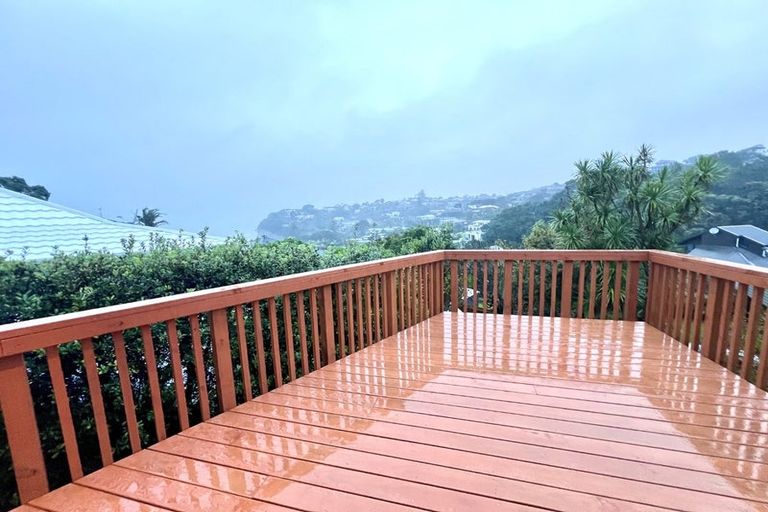 Photo of property in 1 Elgin Place, Red Beach, 0932