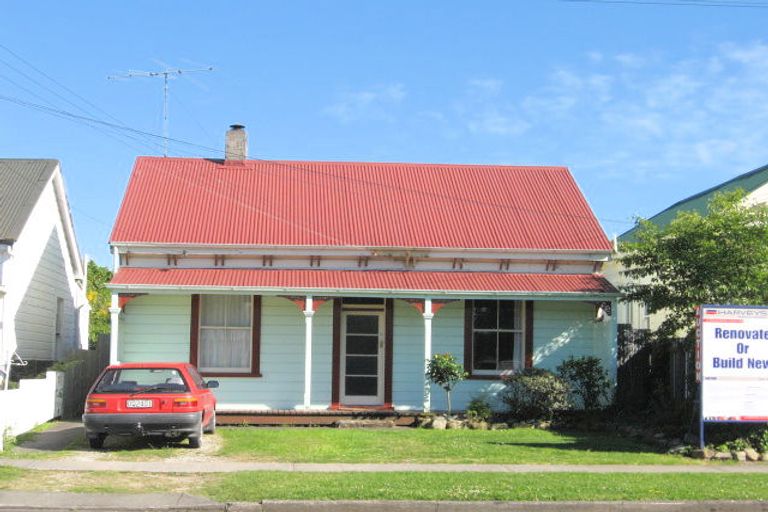 Photo of property in 21 Disraeli Street, Gisborne, 4010
