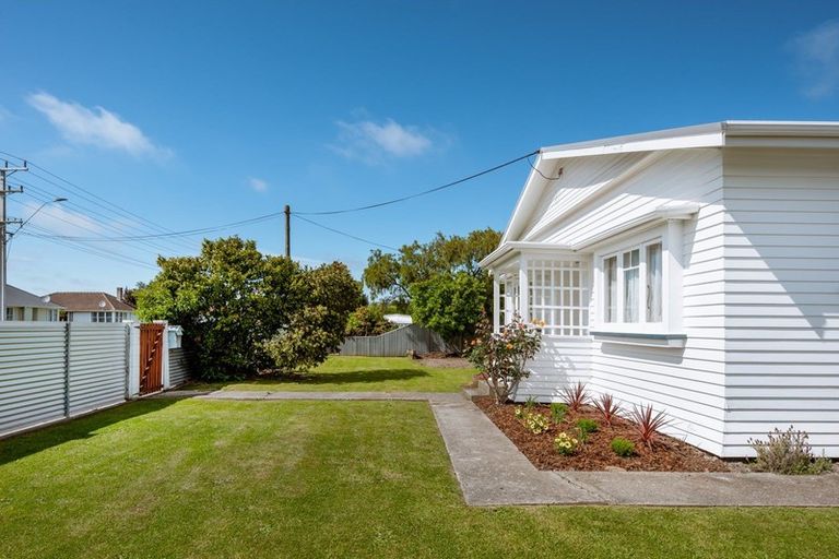 Photo of property in 63 Hutcheson Street, Mayfield, Blenheim, 7201