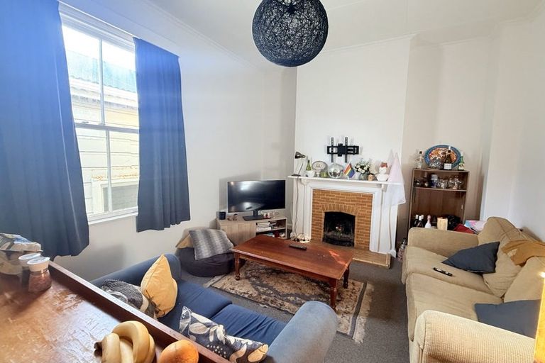 Photo of property in 20 Owen Street, Newtown, Wellington, 6021