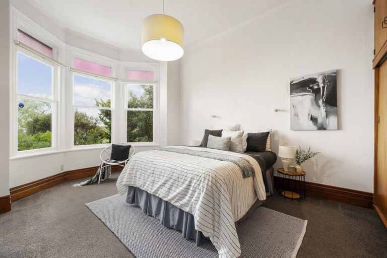 Photo of property in 55 Apuka Street, Brooklyn, Wellington, 6021