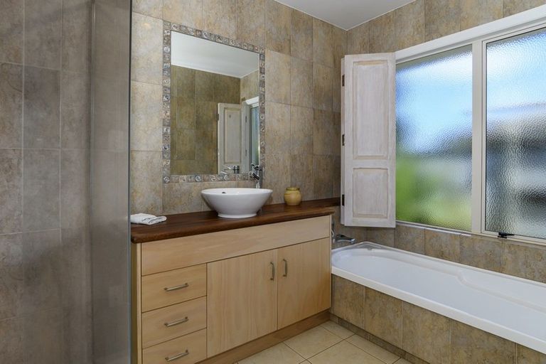 Photo of property in 93 Saint Andrews Drive, Bethlehem, Tauranga, 3110