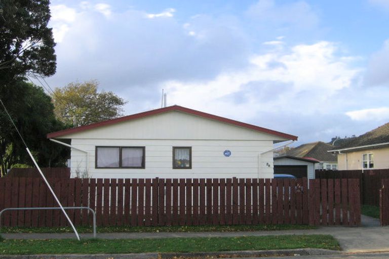 Photo of property in 2a Partridge Street, Taita, Lower Hutt, 5011