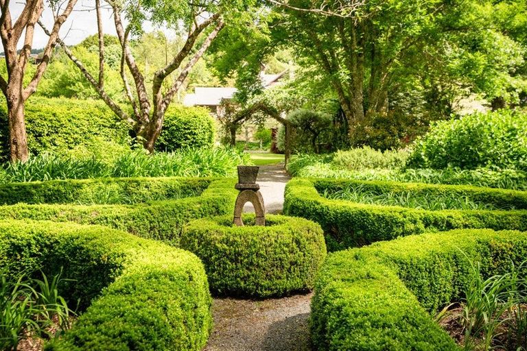 Photo of property in 245 Ngatiawa Road, Reikorangi, Waikanae, 5391