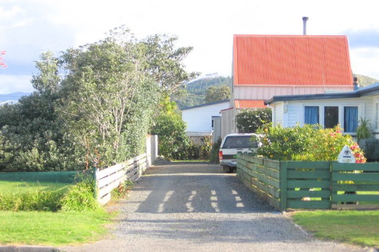 Photo of property in 207b Hetherington Road, Whangamata, 3620