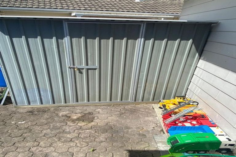 Photo of property in 382 Bucklands Beach Road, Bucklands Beach, Auckland, 2012